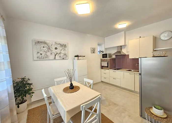 Melita Nv - With Terrace, 200 M From The *