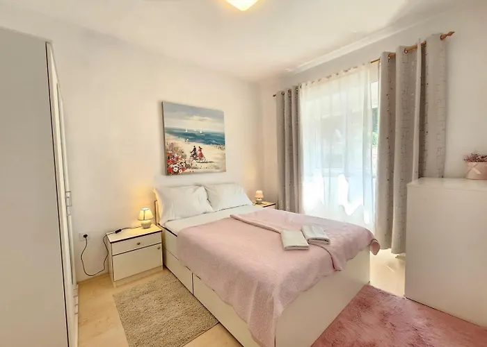 Melita Nv - With Terrace, 200 M From The