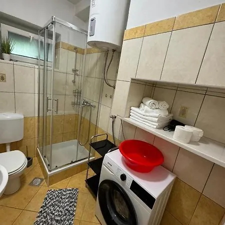 Apartment Melita - With Terrace, 200 M From The Novi Vinodolski