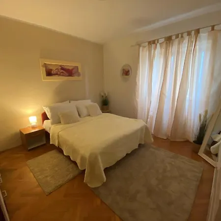 Melita - With Terrace, 200 M From The Apartment *